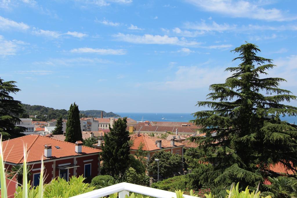 Apartments Horizont Rovinj Eksteriør billede